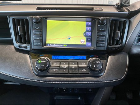 2017 Toyota Rav4 RAV4 2.0 D-4D LUNA SPORT 4DR €14,950 thumbnail