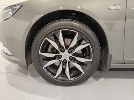 2018 Opel Insignia GRAND SPORT ELITE 170 170PS 5DR €11,950 thumbnail