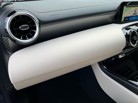 2025 Mercedes-Benz CLA Class - thumbnail 18