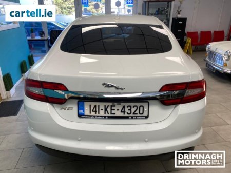 2014 Jaguar XF - thumbnail 7