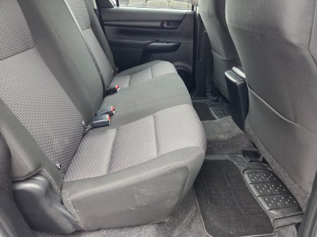 2022 Toyota Hilux ACTIVE PLUS D-4D 4WD DCB €27,500 thumbnail