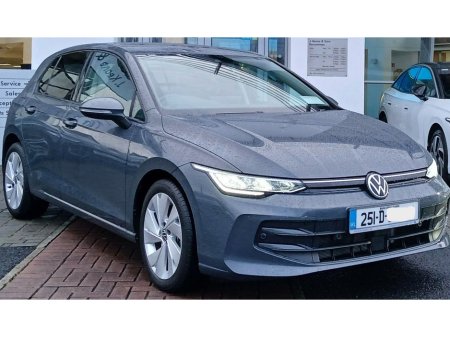 2025 Volkswagen Golf Edition 75 2.0TDI 116HP *PARK ASSIST, ANDROID AUTO/APPLE CARPLAY & MUCH MORE!*