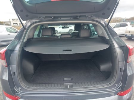 2016 Hyundai Tucson - thumbnail 11