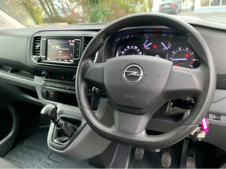 2022 Opel Vivaro - thumbnail 18