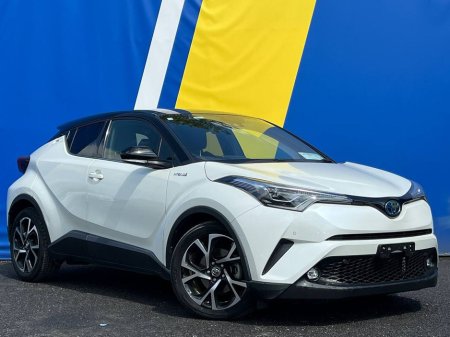 2018 Toyota C-HR 1.8 HYBRID AUTO // HEATED SEATS // 2 YEAR NCT // 18
