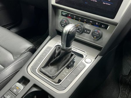 2020 Volkswagen Passat - thumbnail 8