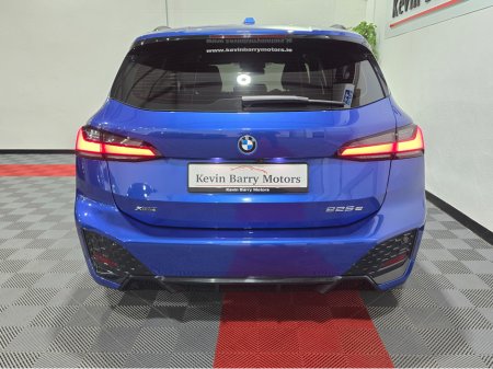 2023 BMW 2 Series Active Tourer - view 3