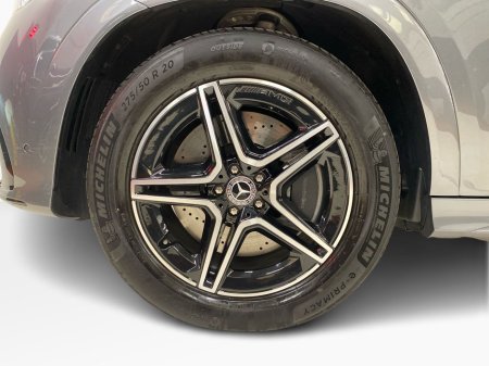 2025 Mercedes-Benz GLE Class - thumbnail 7