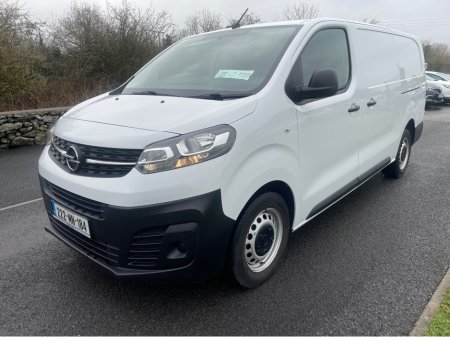 2022 Opel Vivaro - view 2