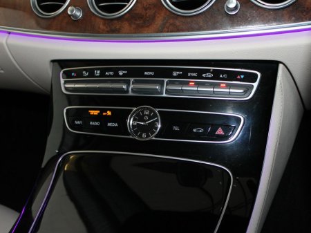 2018 Mercedes-Benz E Class - thumbnail 20