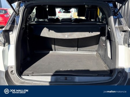 2023 Peugeot 5008 - thumbnail 13