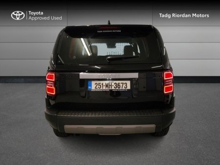 2025 Toyota Landcruiser TWO SEAT COMMERCIAL (N1) €68,995 thumbnail