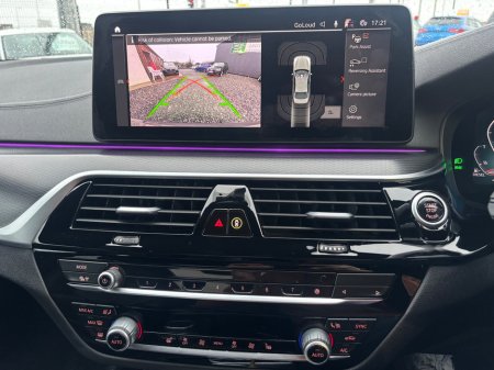 2023 BMW 5 Series - thumbnail 9