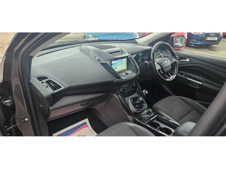 2018 Ford Kuga - thumbnail 23