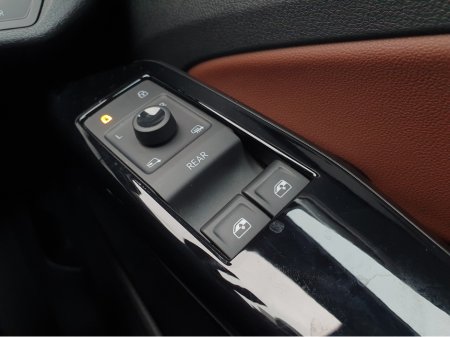 2021 Volkswagen ID.4 PRO PERFORMANCE FULLY ELECTRIC NCT 02/28 FINANCE AVAILABLE €90 PER WEEK HEATED STEERING WHEEL/ HEATED SEATS/ SAT NAV/ TOUCH SCREEN/ ANDROID AUTO/ APPLE CAR PLAY/ REVERSE CAMERA/ HISTORY CHECKED €19,900 thumbnail