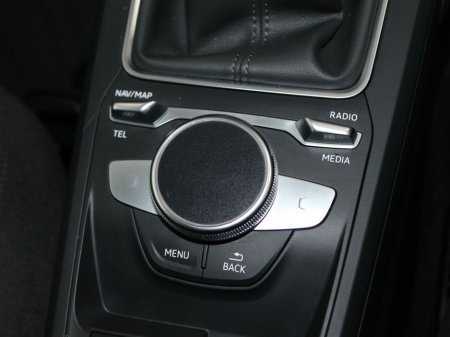 2022 Audi Q2 - thumbnail 21