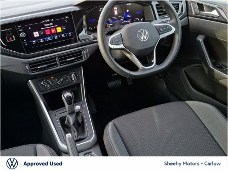 2025 Volkswagen Taigo - view 2