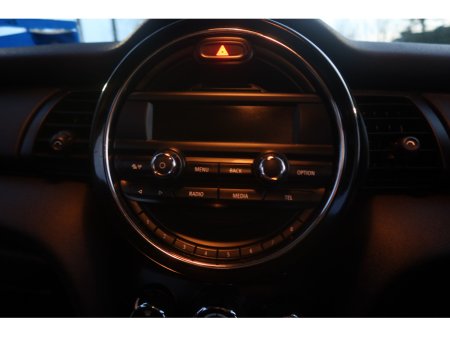 2015 MINI Hatch - thumbnail 28