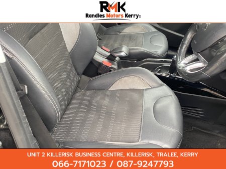 2015 Peugeot 2008 1.2 E-VTI 82 ALLURE EGC 5DR A €8,900