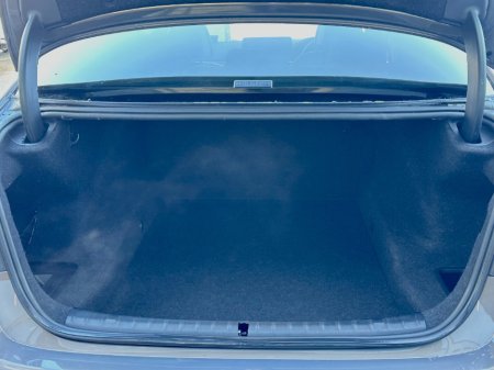 2023 BMW 5 Series - thumbnail 17