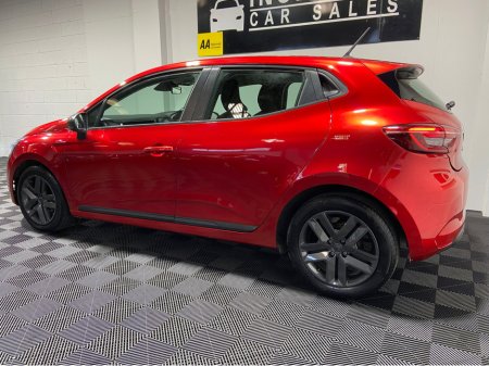 2022 Renault Clio - thumbnail 9