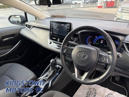 2022 Toyota Corolla HYB Luna Saloon 4DR AU €25,750 thumbnail