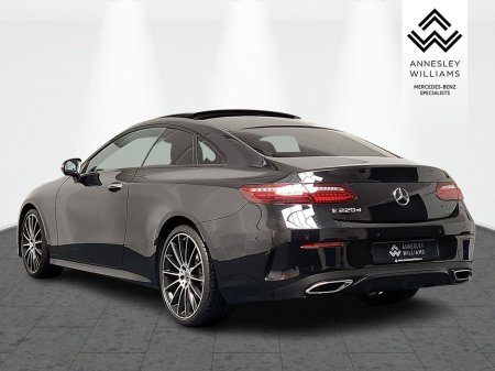 2023 Mercedes-Benz E Class - thumbnail 8