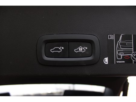 2020 Volvo XC40 2.0T5 INSCRIPTION EDITION 5DR ESTATE AUTOMATIC // VERY RARE CAR WITH HUGE SPEC // BUY WITH CONFIDENCE AA AND SIMIM APPROVED DEALER 2026 // FINANCE ARRANGED // ALL TRADE INS WELCOME // €29,950 thumbnail