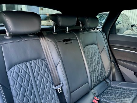 2022 Audi e-tron 55 300KW Q S LINE A €34,950 thumbnail