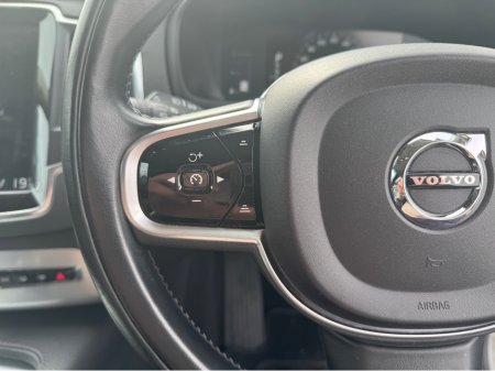 2019 Volvo XC90 - thumbnail 12