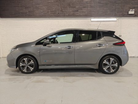 2019 Nissan Leaf - thumbnail 3