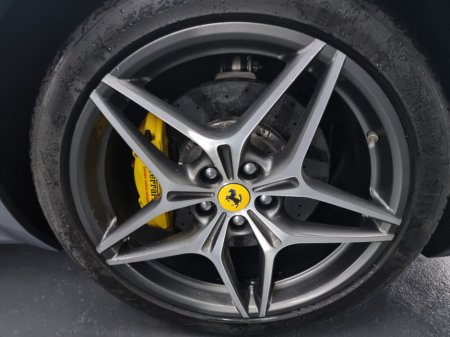 2015 Ferrari California - thumbnail 12