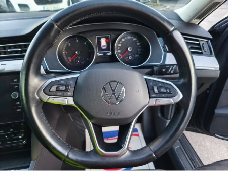 2021 Volkswagen Passat ESTATE BUS 2.0 TDI MANUAL 6SPEED FWD AA Approved 1 Year Warranty €19,950 thumbnail