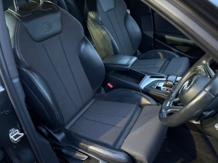 2017 Audi A4 - thumbnail 16