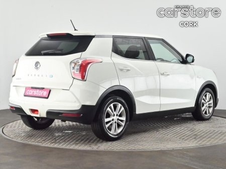 2016 Ssangyong Tivoli 1.6 D Manual ES €9,880 thumbnail