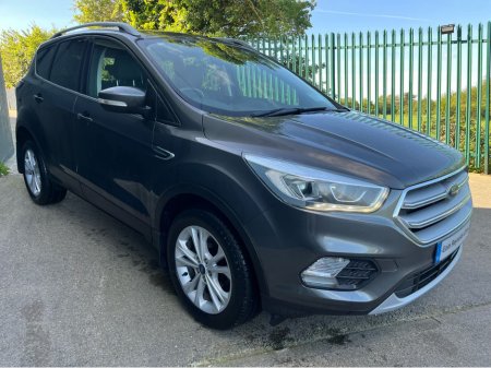 2018 Ford Kuga - view 2