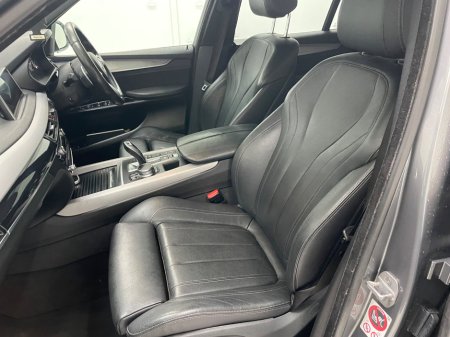 2017 BMW X5 - thumbnail 17