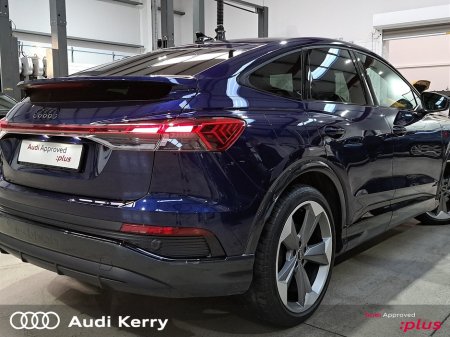 2024 Audi Q4 e-tron 45 E-TRON S-LINE SPORTBACK BLACK EDITION €48,900 thumbnail