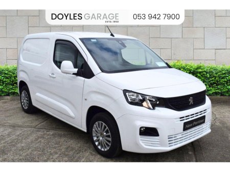 2023 Peugeot Partner Professional Plus 1.5 Blue HDi Diesel 100bhp 650kg *LOOK PACK*