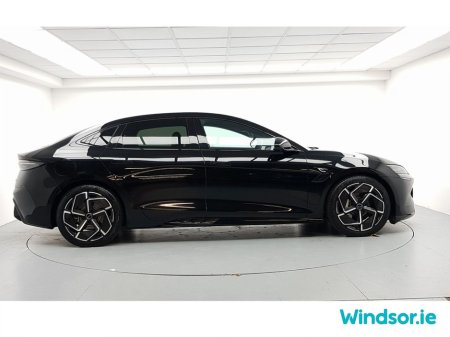 2025 BYD Seal 82.5kWh Design RWD €41,995 thumbnail