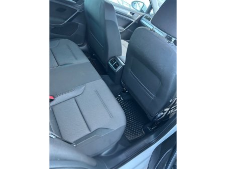 2019 Volkswagen Golf  €18,950 thumbnail
