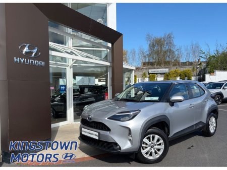 2023 Toyota Yaris CR Cross Luna 4DR Auto