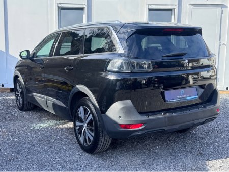 2021 Peugeot 5008 - thumbnail 4