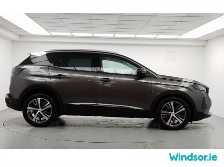 2023 Peugeot 3008 1.2 PureTech 130bhp Allure €31,995 thumbnail