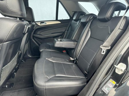 2014 Mercedes-Benz M Class - thumbnail 20