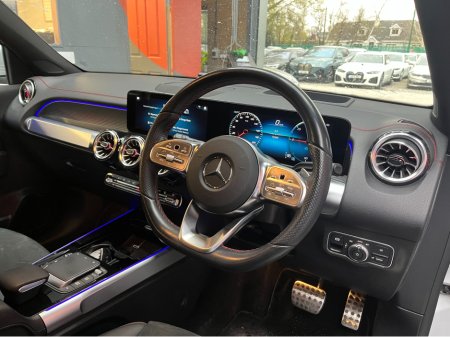 2023 Mercedes-Benz EQB - thumbnail 10