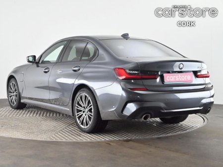 2021 BMW 3 Series 330e M Sport Auto €34,480 thumbnail