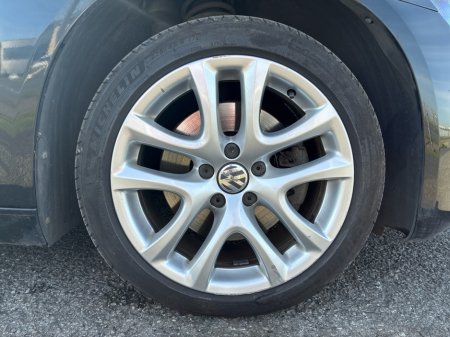 2013 Volkswagen Scirocco - thumbnail 5