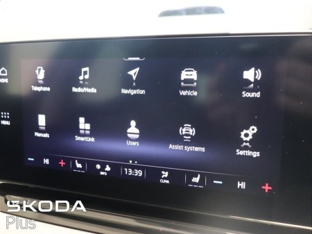 2023 Skoda Octavia - thumbnail 23