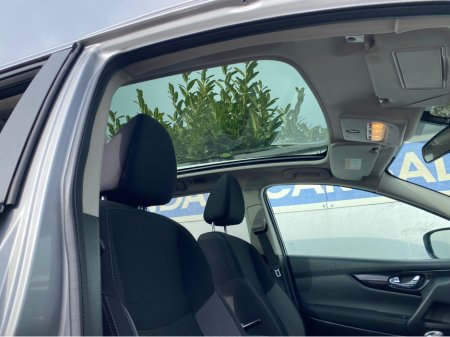 2018 Nissan Qashqai - thumbnail 8